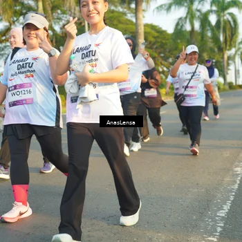 Runner Photo 7779743