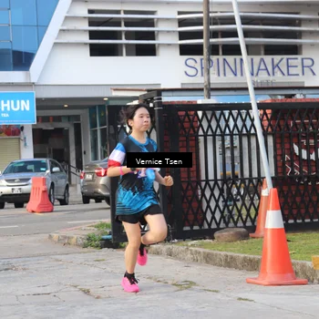 Runner Photo 7779753