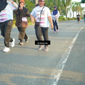 Runner Photo 7779759