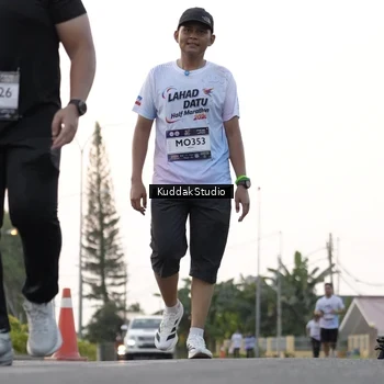 Runner Photo 7779764