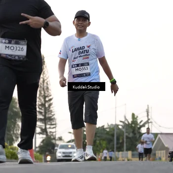 Runner Photo 7779769