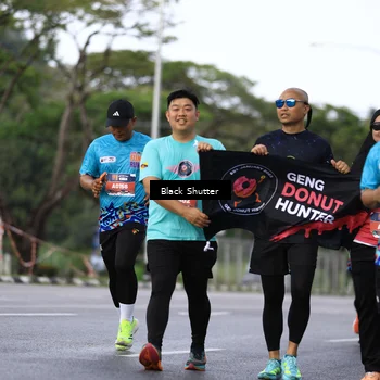 Runner Photo 7779773