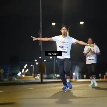 Runner Photo 7779797