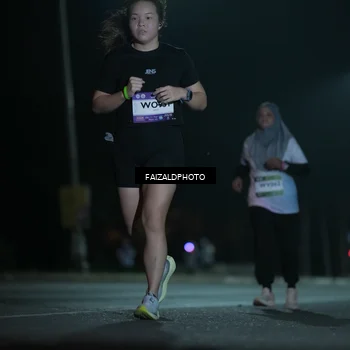 Runner Photo 7779800