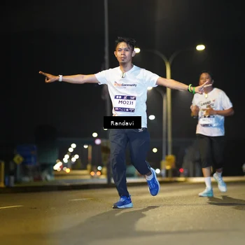 Runner Photo 7779817