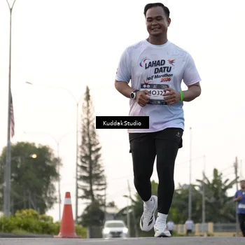 Runner Photo 7779819