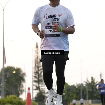 Runner Photo 7779820
