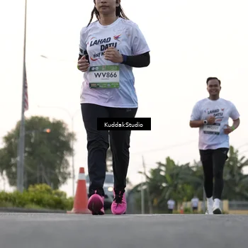 Runner Photo 7779822