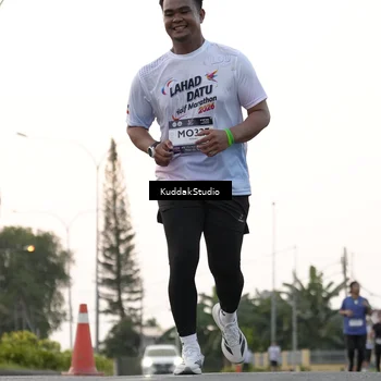 Runner Photo 7779823