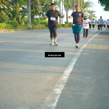 Runner Photo 7779833