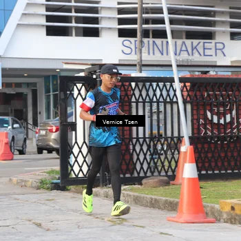 Runner Photo 7779842
