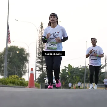 Runner Photo 7779851