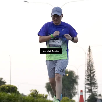 Runner Photo 7779865