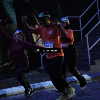 Runner Photo 7779868