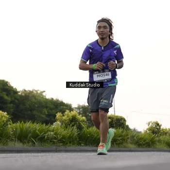 Runner Photo 7779869
