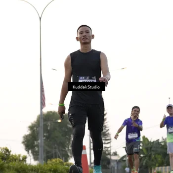 Runner Photo 7779887