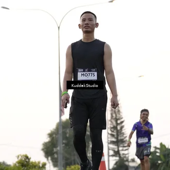 Runner Photo 7779891
