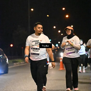 Runner Photo 7779894