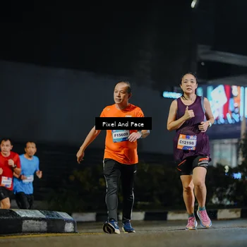 Runner Photo 7779912