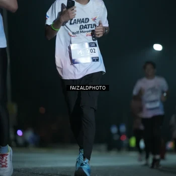 Runner Photo 7779920