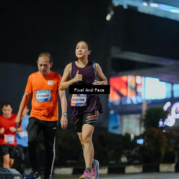 Runner Photo 7779935