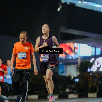Runner Photo 7779949