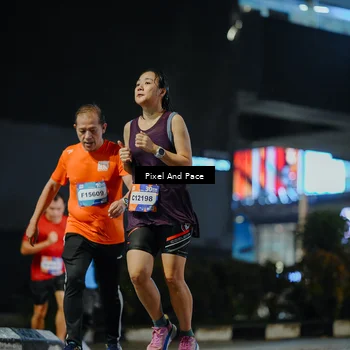 Runner Photo 7779974
