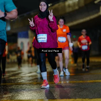 Runner Photo 7779998