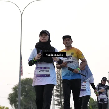 Runner Photo 7780008