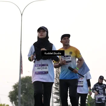 Runner Photo 7780017