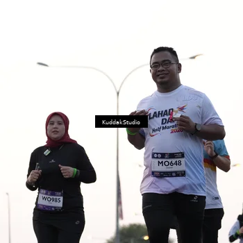 Runner Photo 7780024