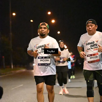 Runner Photo 7780025