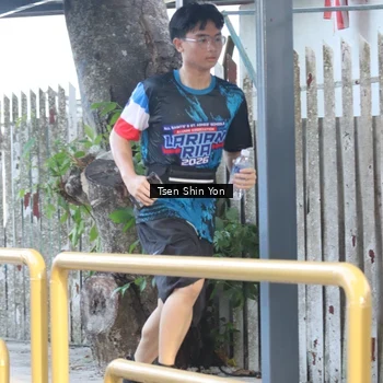 Runner Photo 7780029