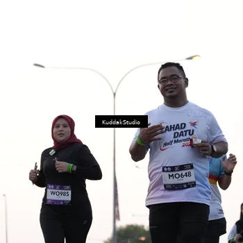 Runner Photo 7780030