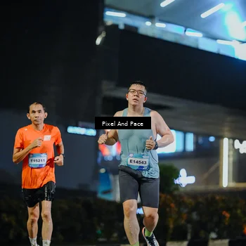 Runner Photo 7780063