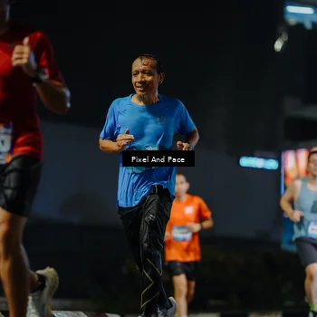 Runner Photo 7780070