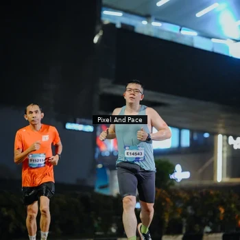 Runner Photo 7780083