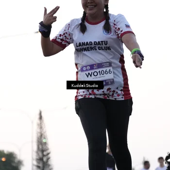 Runner Photo 7780089