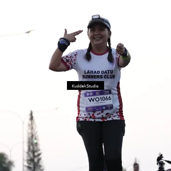 Runner Photo 7780106