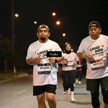 Runner Photo 7780109
