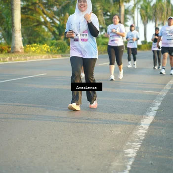 Runner Photo 7780116