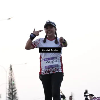 Runner Photo 7780120