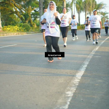 Runner Photo 7780124