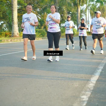 Runner Photo 7780139
