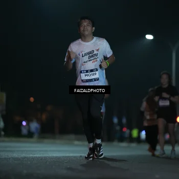 Runner Photo 7780147