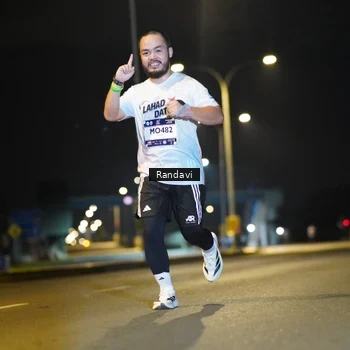 Runner Photo 7780148