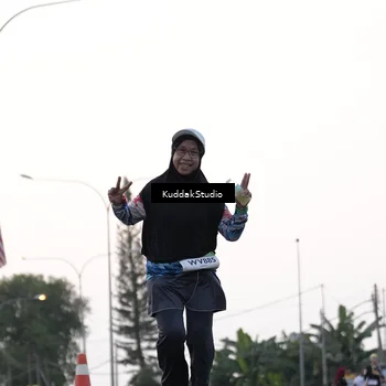 Runner Photo 7780157