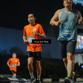 Runner Photo 7780162