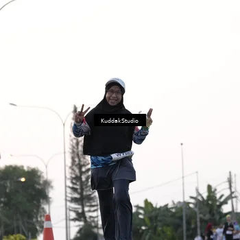 Runner Photo 7780171