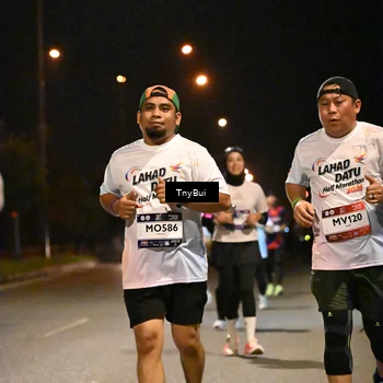 Runner Photo 7780185